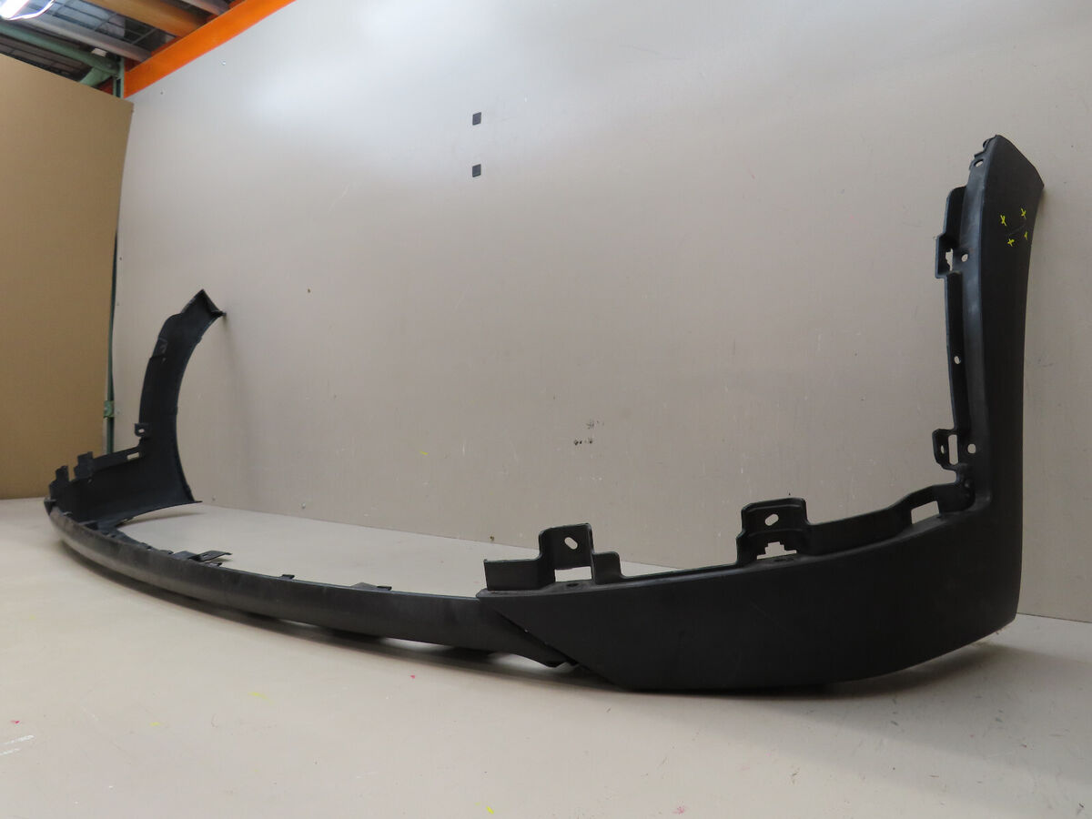 2016-2018 HYUNDAI TUCSON FRONT LOWER BUMPER COVER OEM 86512 2016-2018 HYUNDAI TUCSON FRONT LOWER BUMPER COVER OEM 86512