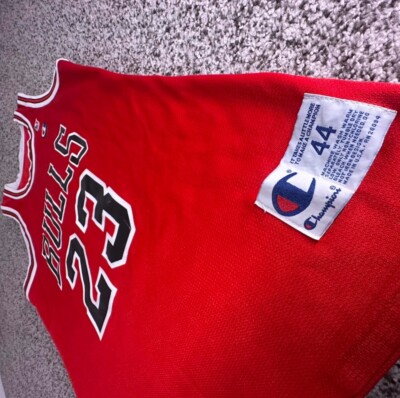 VTG Original Champion Authentic Chicago Bulls L Michael Jordan 23
