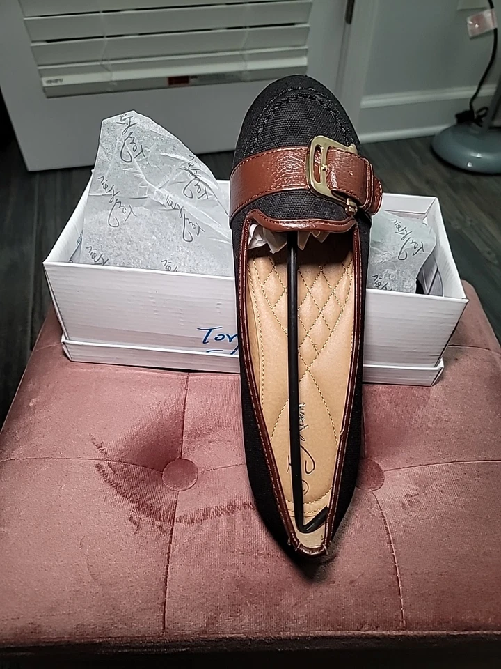 Mochila de zapatos de vestir planos para mujer Tory Klein, talla 11 Foto 3 de 4