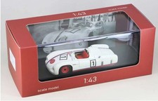 Tatra 602 Tatraplan (Coachbuilder Sodomka) grand prix 1949 au 1/43 de AutoCult