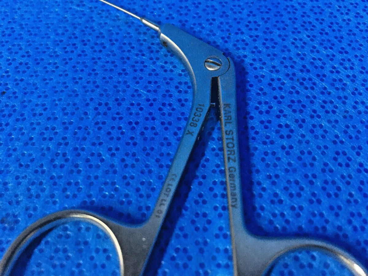 Storz 10338X Surgical Semi Rigid Right Opening Biopsy Cup Forceps