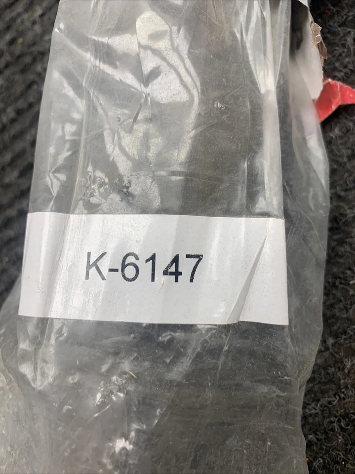 Kit de eje de brazo de control de suspensión delantero inferior XRF K6147 NUEVO DE STOCK fuera de caja Foto 4 de 4