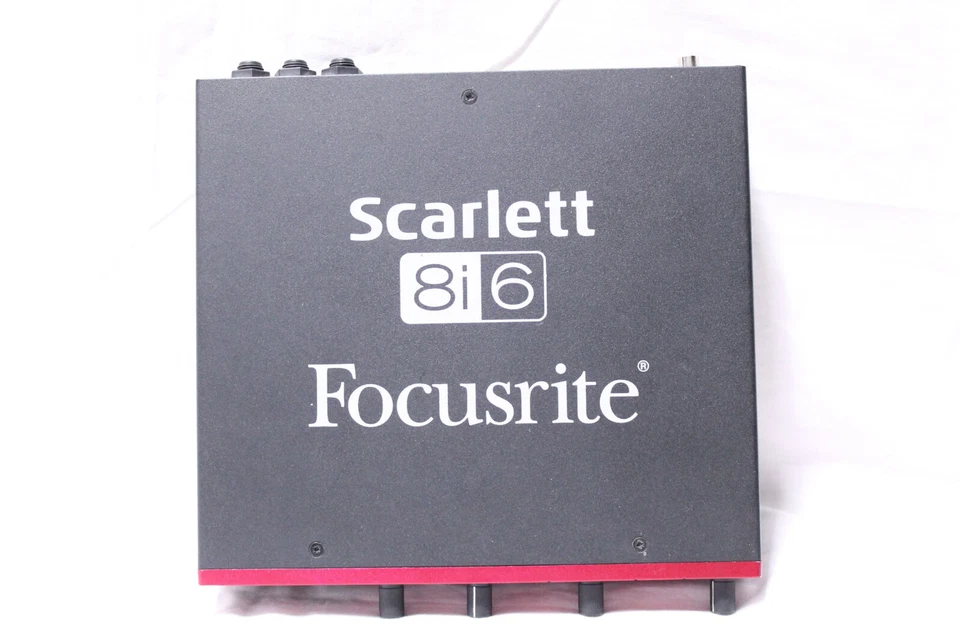 Focusrite Scarlett 8i6 1st Gen USB audio interface MIDI - Immagine 3 di 4