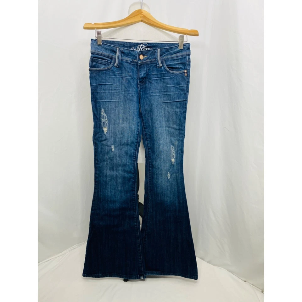 Junior’s 5 X 33 Flare Leg Jean’s YMI Premium Blue Denim 5 Pocket - Image 2 of 4