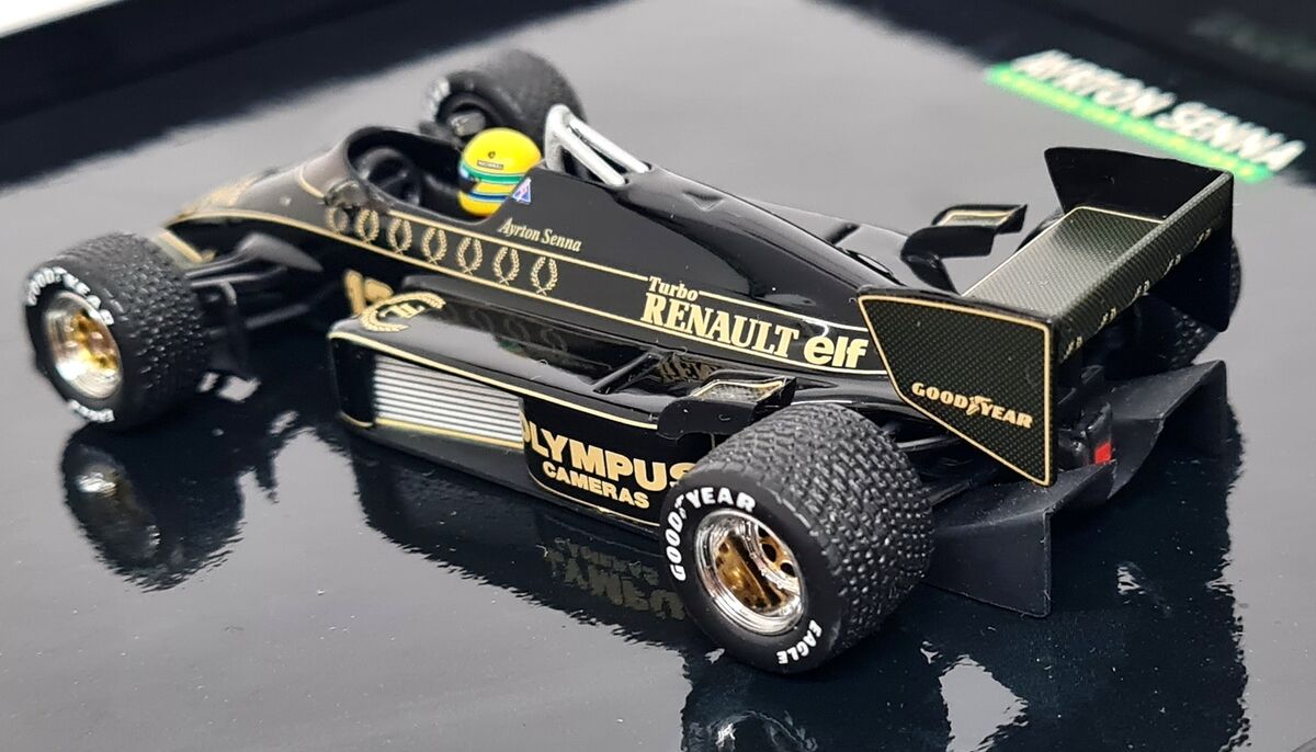 Minichamps 1/43 Lotus Renault 97T Ayrton Senna Winner GP Minichamps 1/43 Lotus Renault 97T Ayrton Senna Winner GP