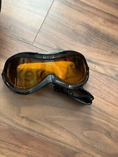 UNISEX UVEX SKI/ SNOWBOARDING GOGGLES