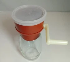 Gemco Vintage Glass Nut Crusher Spice Grinder Manuel Plastic Top Chopper USA 13