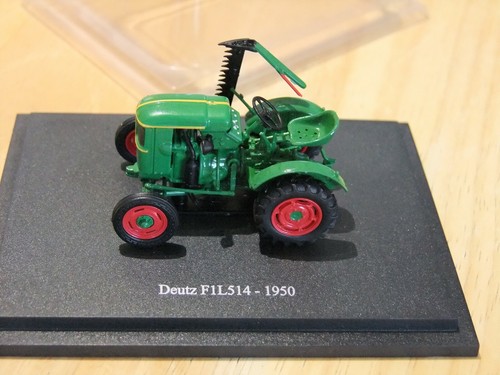 Hachette Universal Hobbies Tractor Models 1:43 Scale - various available BOXED - Picture 13 of 42