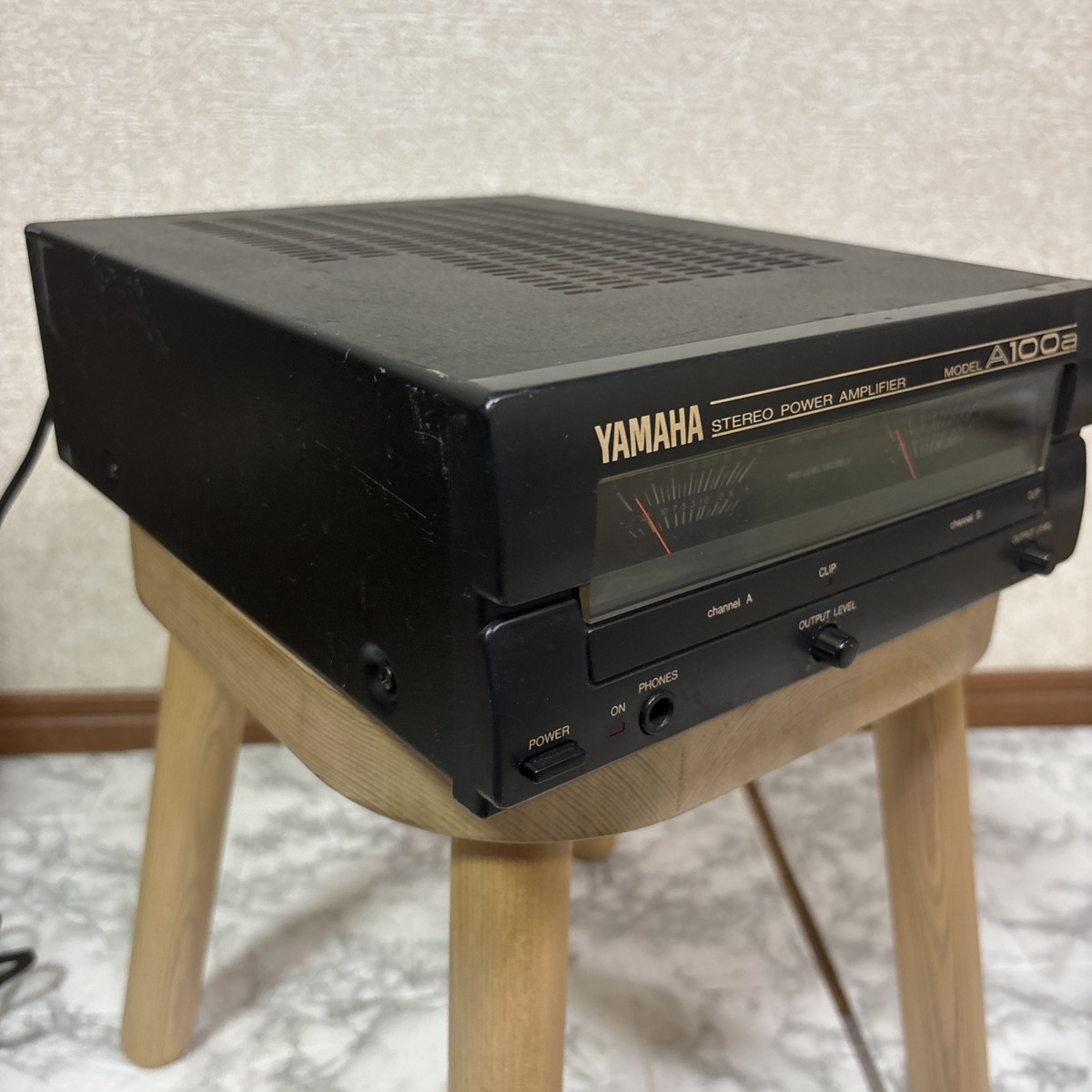 YAMAHA ステレオパワーアンプ A100a YAMAHA A100a Stereo Power Amplifier 2ch Vintage Compact