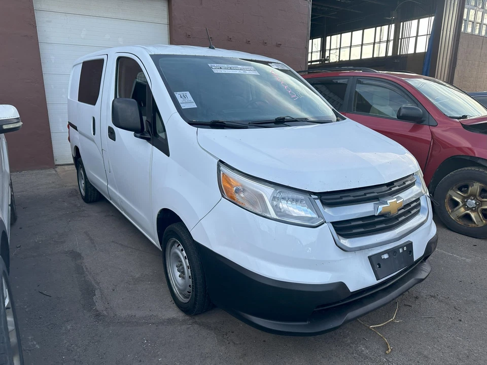 Used Front Center Interior Rear View Mirror fits: 2017 Chevrolet City express Fr Foto 2 de 4