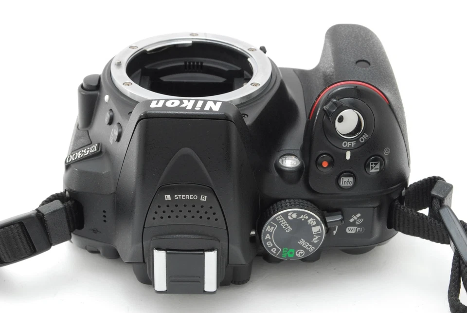 【MINT S/C11179】Nikon D5300 24.2 MP DSLR Digital SLR 18-55mm f/3.5-5.6 G VR II - Image 4 of 4