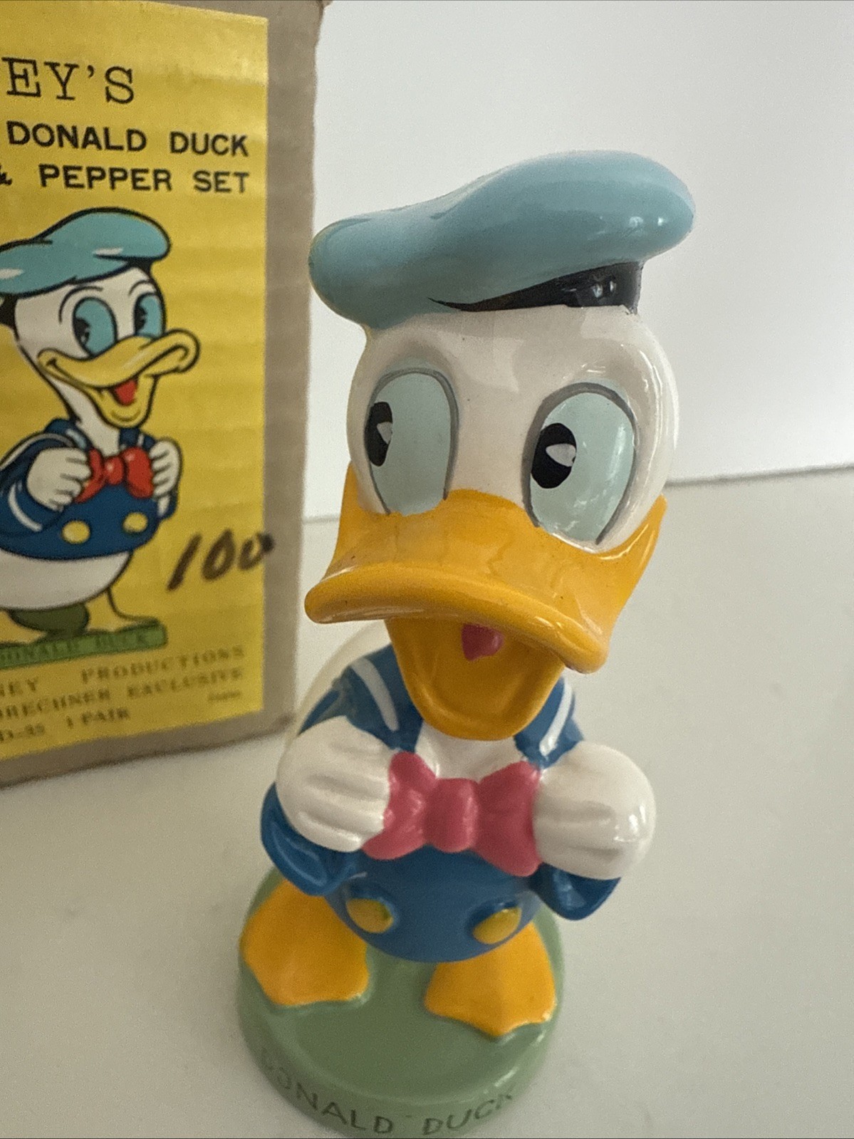 Vintage Walt Disney Donald Duck & Ludwig Von Drake Salt & Pepper Shakers W/ Box