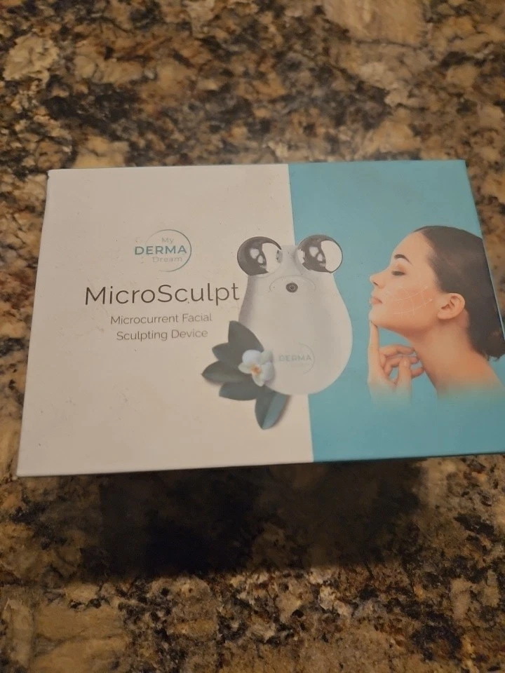 My Derma Dream Microsculpt Microcurrent
Opens in a new window or tab