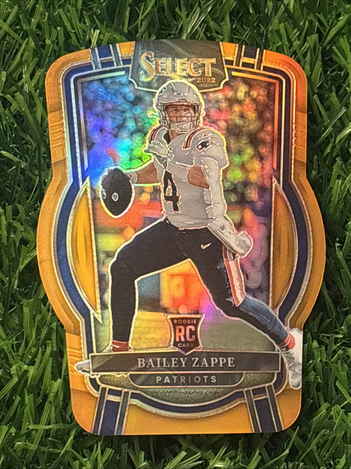 2022 Panini Select #231 Bailey Zappe Orange Prizm Die Cut #/199 Patriots