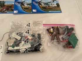 Lego City Set 60021 Cargo Heliplane 393 pcs Complete with Box