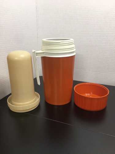 Vintage Thermos Pint Size Model 7202 Orange Insulated Travel Hot Cold Jug - Picture 5 of 7