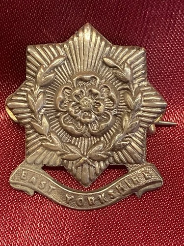 WW1/2 Silver East Yorkshire Regiment Sweetheart Brooch w/fixing
