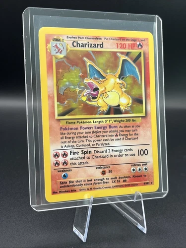 Charizard 4/102 Base Set Holo (English)