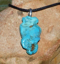 Genuine Turquoise from Veracruz Mexico Free Form Stone Crystal Pendant Necklace