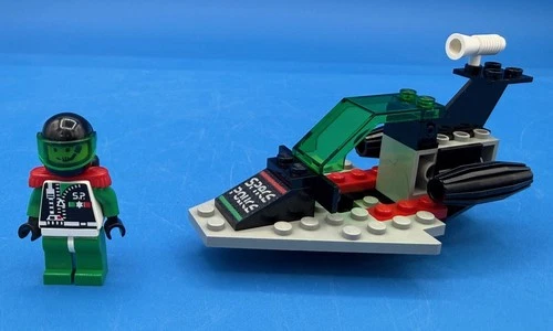 VINTAGE LEGO SPACE POLICE SET 6813 GALACTIC CHIEF - 100% COMPLETE