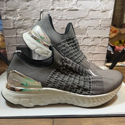 Nike React Phantom Run Flyknit 2 Mens 11 Grey Metallic Silver Running Shoes