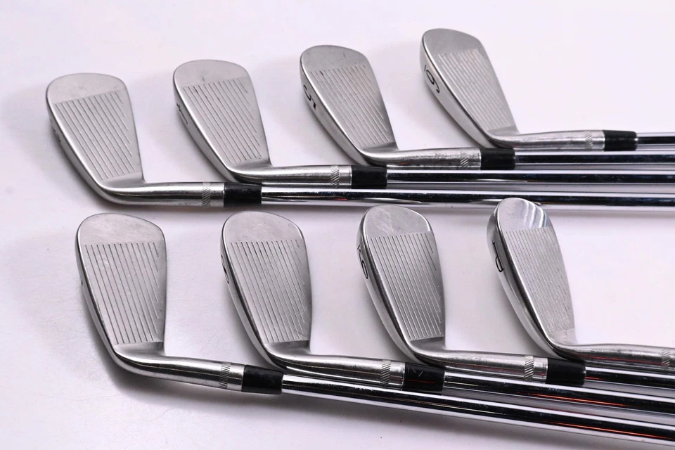 Titleist DCI 990 Irons / 3-PW / Regular Flex True Temper Dynamic Gold R300 - Image 3 of 4