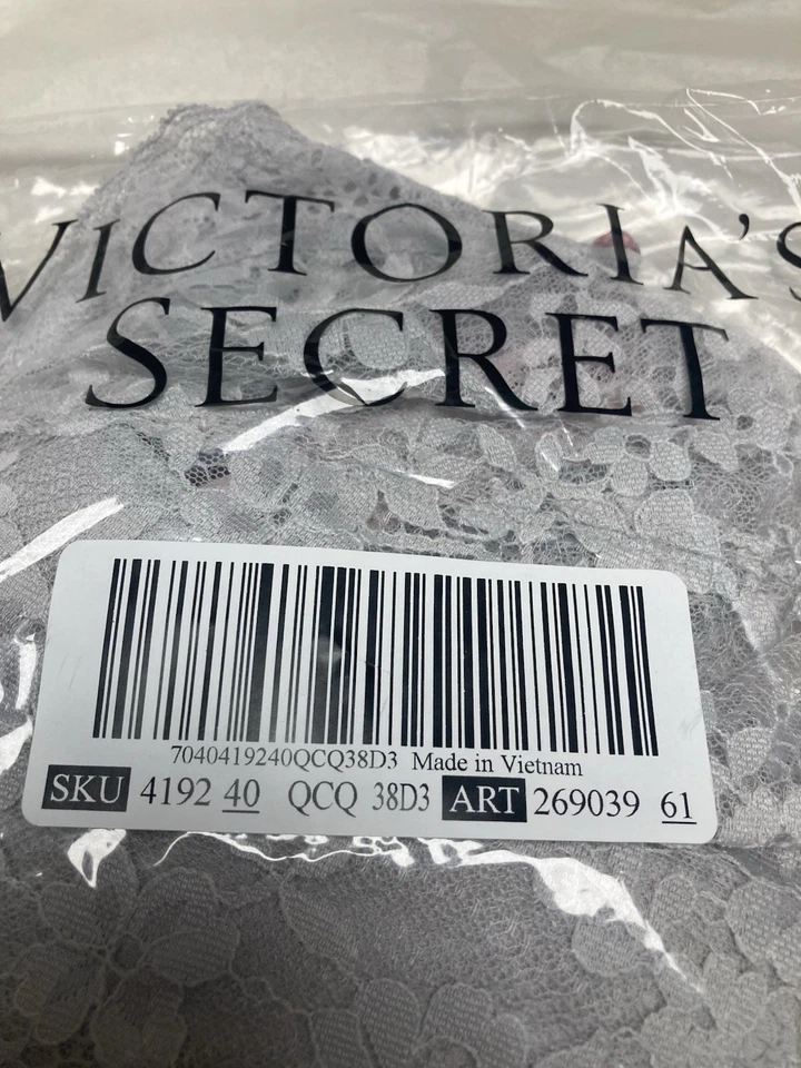 Sujetador Victoria’s Secret Dream Angel sin forro para mujer talla 38 DDD Foto 2 de 4