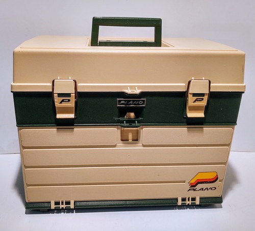 Boîte à Pêche Rigide Plano 787 Avec 4 Tiroirs - Occasion En Bon état, Couleur Crème/vert
