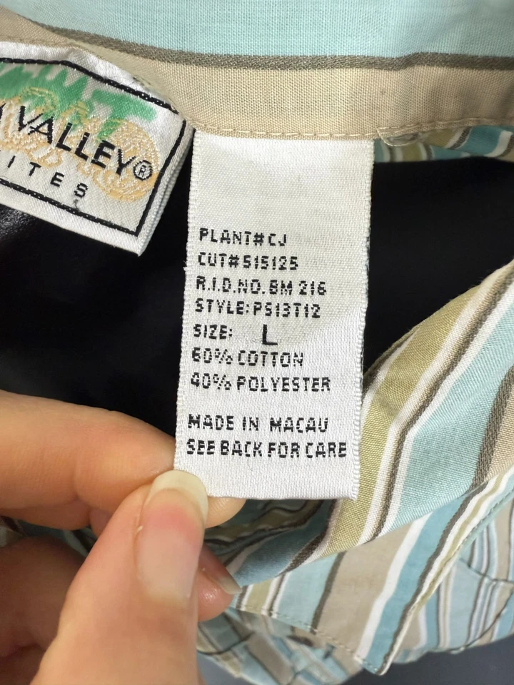 Blusa feminina Napa Valley ocidental listrada frontal com botão verde pequena grande - Imagem 4 de 4