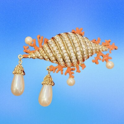 Superb Hutton Wilkinson Signed Seashell Diamanté Crystal Brooch w/Pearls & Coral