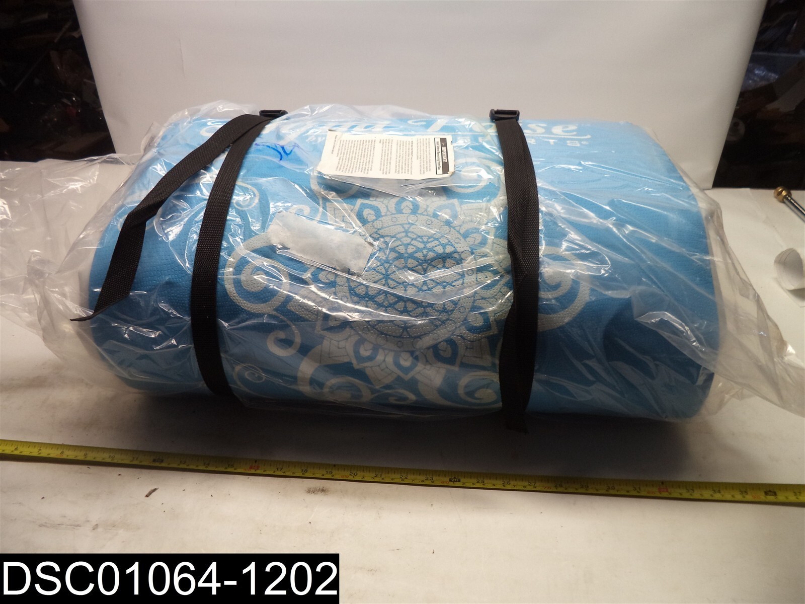 17-02737-1 Rave Sports Aqua Poise Pool & Yoga Mat