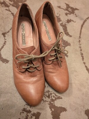 Buffalo London leather vintage mona 41 Heel Oxfords Lace up Dress Pumps  Shoes