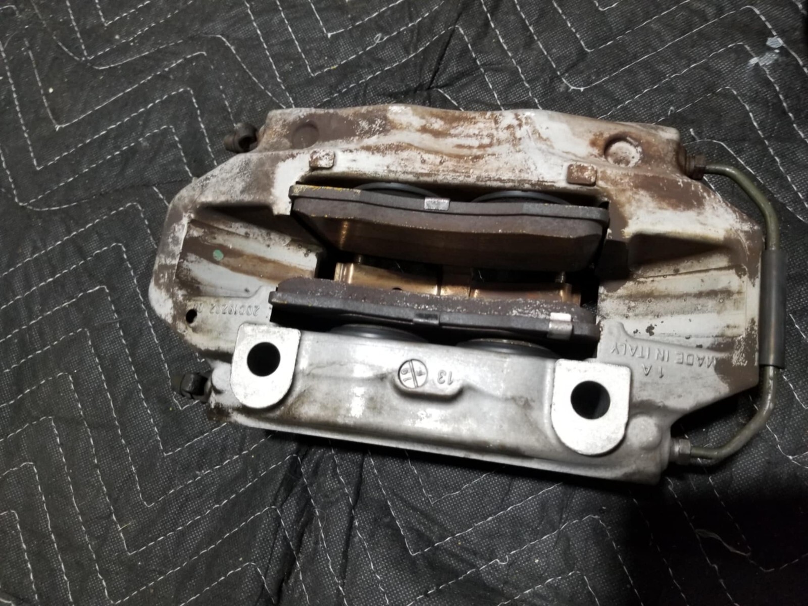 14-17 2017 Maserati Ghibli  FRONT LEFT & RIGHT BRAKE CALIPER GRAY BREMBO #116