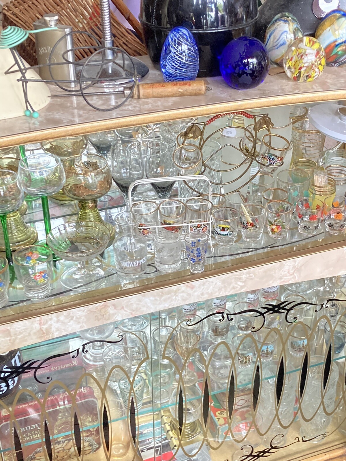 50/60s Mirrored Cocktail Showcase Drinks Cabinet 9