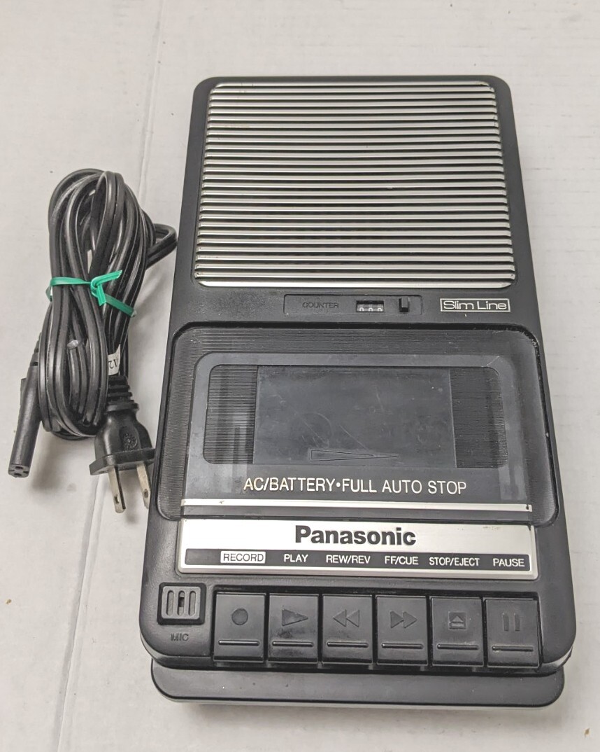 Panasonic RQ-2102 Slim Line Portable Cassette Tape Player