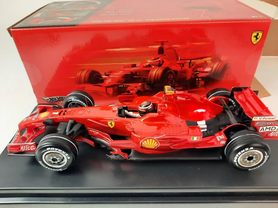 Hot Wheels Ferrari F2008 #1 Kimi Raikkonen winner Spanish GP 2008 1/18 L8780 - Immagine 3 di 4