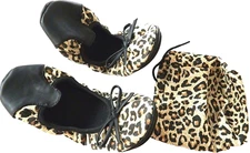 Capelli New York Sz 6 Leopard Print Foldable Ballet Flats and Carrying Pouch NIB