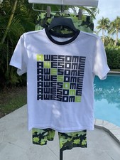 The children place pajama size 10-12 Boys With Camo Pants.