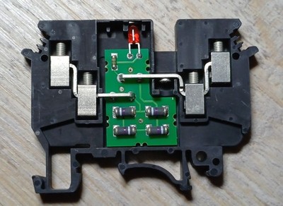 50 Stück Phoenix Contact 2775061 UDK 4-ILA 500 Terminal Blocks