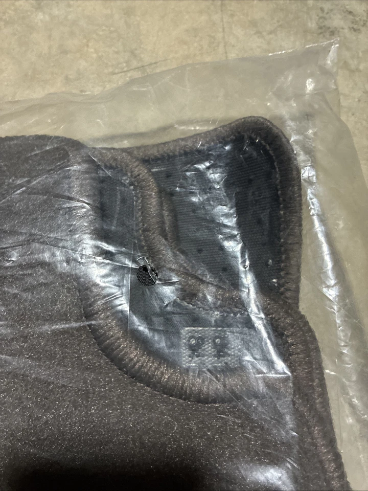 2015-2020 Chevy Tahoe Suburban GMC Yukon XL OEM Cocoa Carpet Floor Mats Set 4 Pc Foto 2 de 4