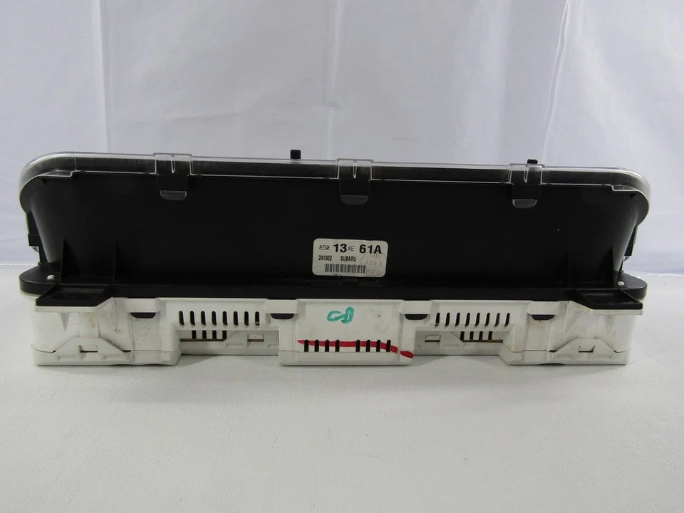 Cuadro de instrumentos velocímetro Subaru Legacy 2001-2002 2,5 AT 85013AE61A 55 k Foto 4 de 4