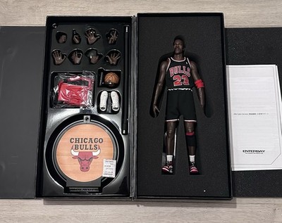 ENTERBAY Michael Jordan Series 2 The Last Shot Black Jersey