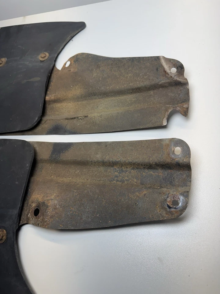 1995-2004 Toyota Tacoma 4WD Rear Right Left Mud Guard Flap OEM 4x4 - Image 4 of 4