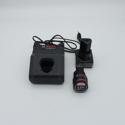 Bosch Professional 12V System Akku Starterset (GBA 2.0 Ah Akku + GBA 4.0 Ah Akku