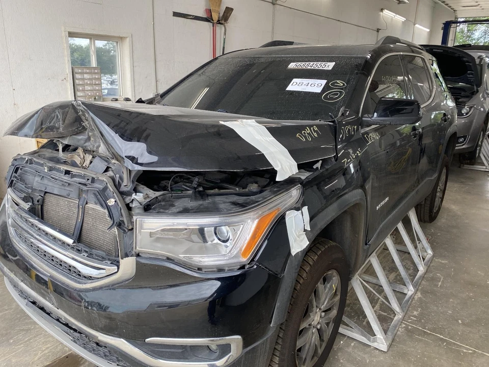 Used A/C Compressor fits: 2019 Gmc Acadia 3.6L w/rear AC opt C69 Grade A - Image 2 of 4