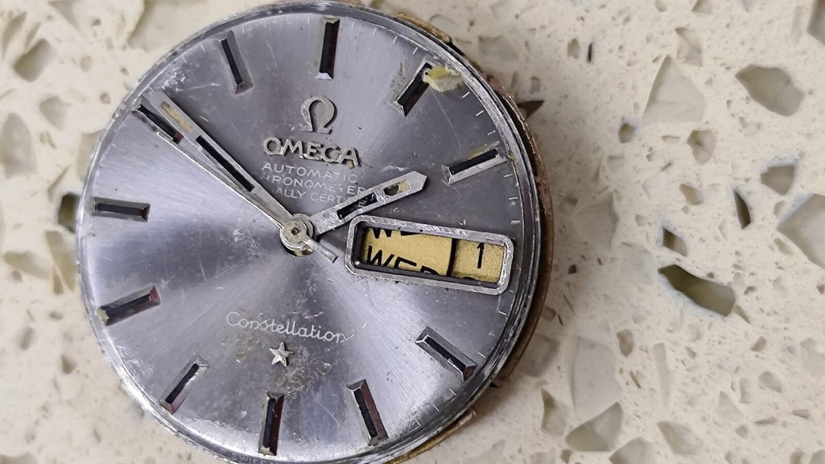 OMEGA Chronometer cal 751 Movement With Dial Omega Constellation