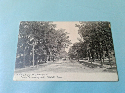 MASSACHUSETTS: SOUTH ST LOOKING NORTH - PITTSFIELD - PM 1909 - NICE OLD CARD!!