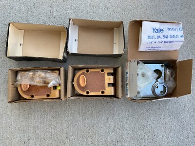 Lot of 3 vintage door locks.Condition unknown.
