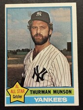1976 Topps - Thurman Munson #650 New York Yankees - EX/NrMt Off Center