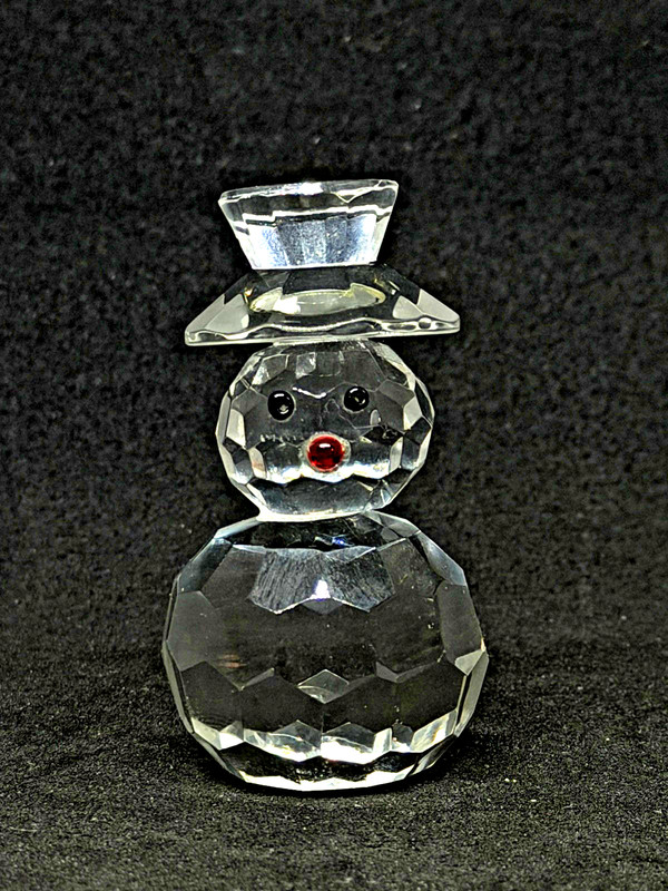 VTG Snowman Free Standing Faceted With Hat Glass 2.5” X 1.25” Crystal or Glass